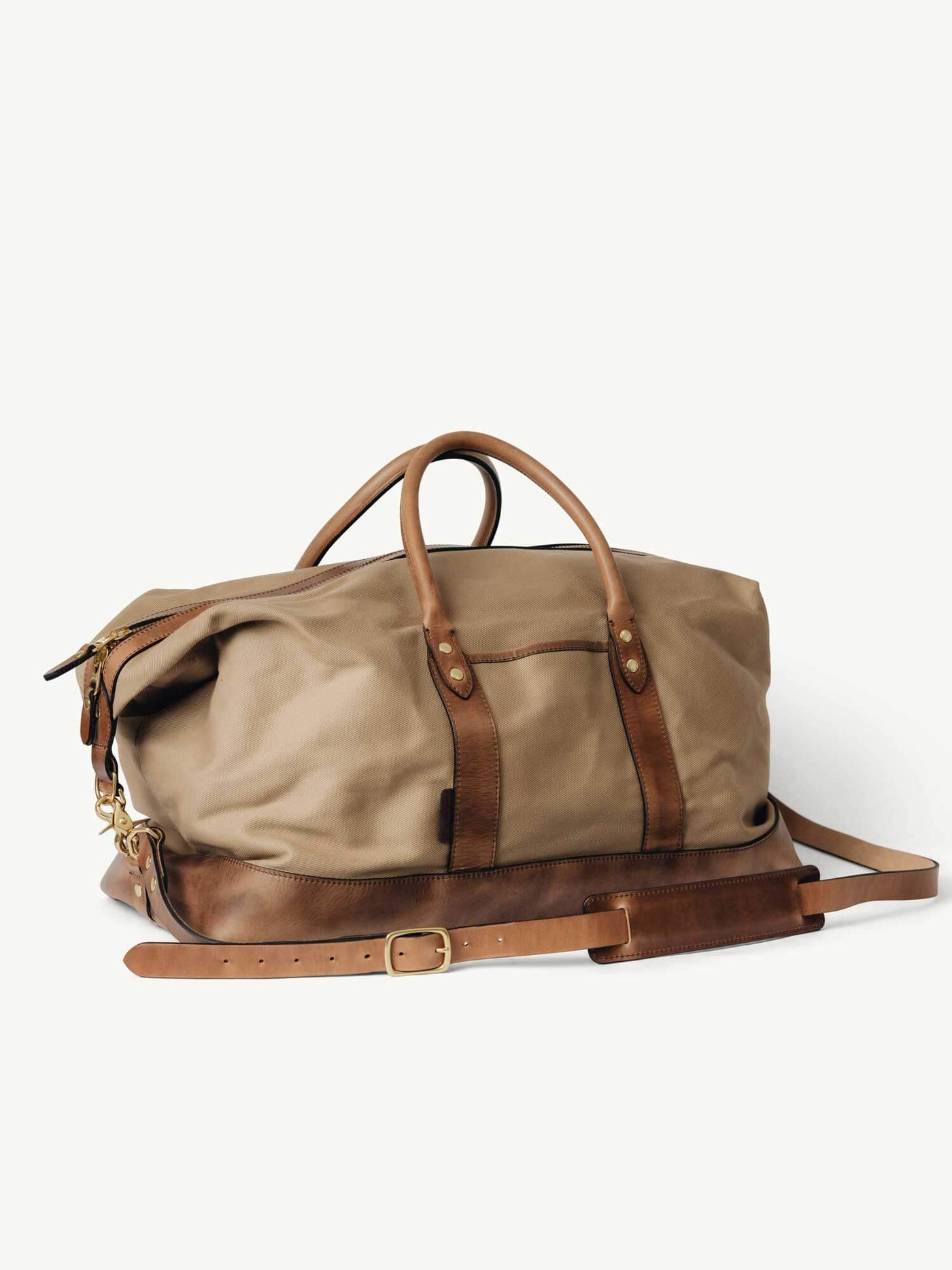 Canvas Weekender