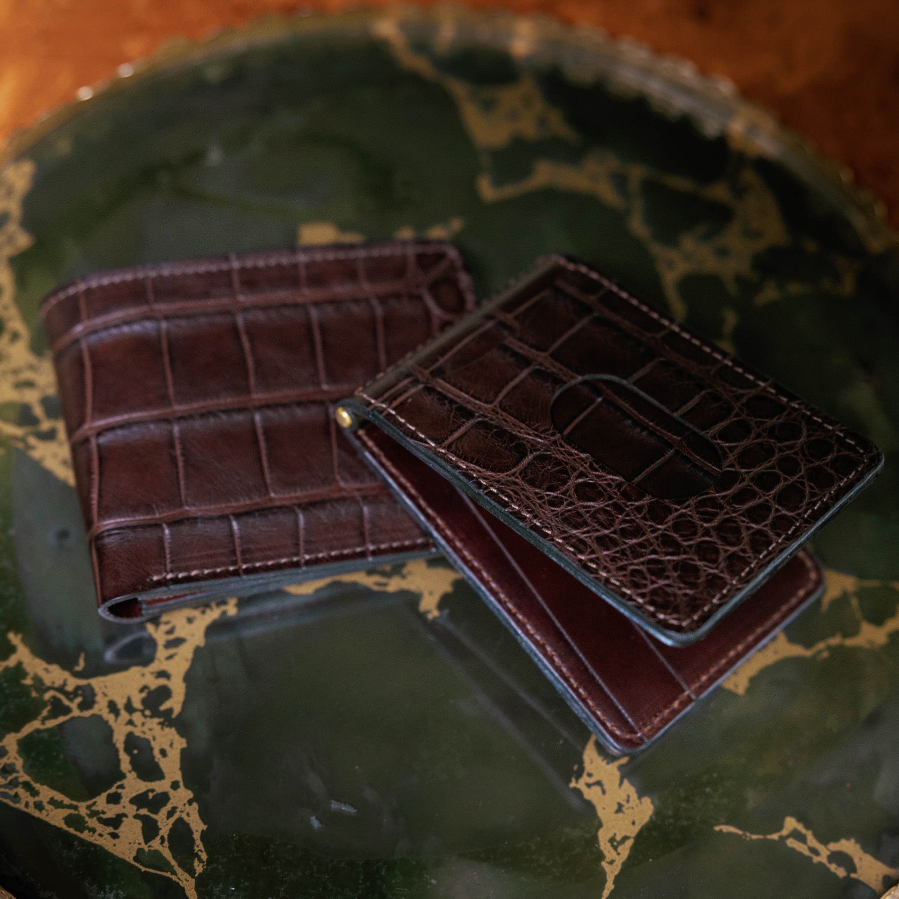 Dark Brown Alligator Traditional Bifold – Clayton & Crume
