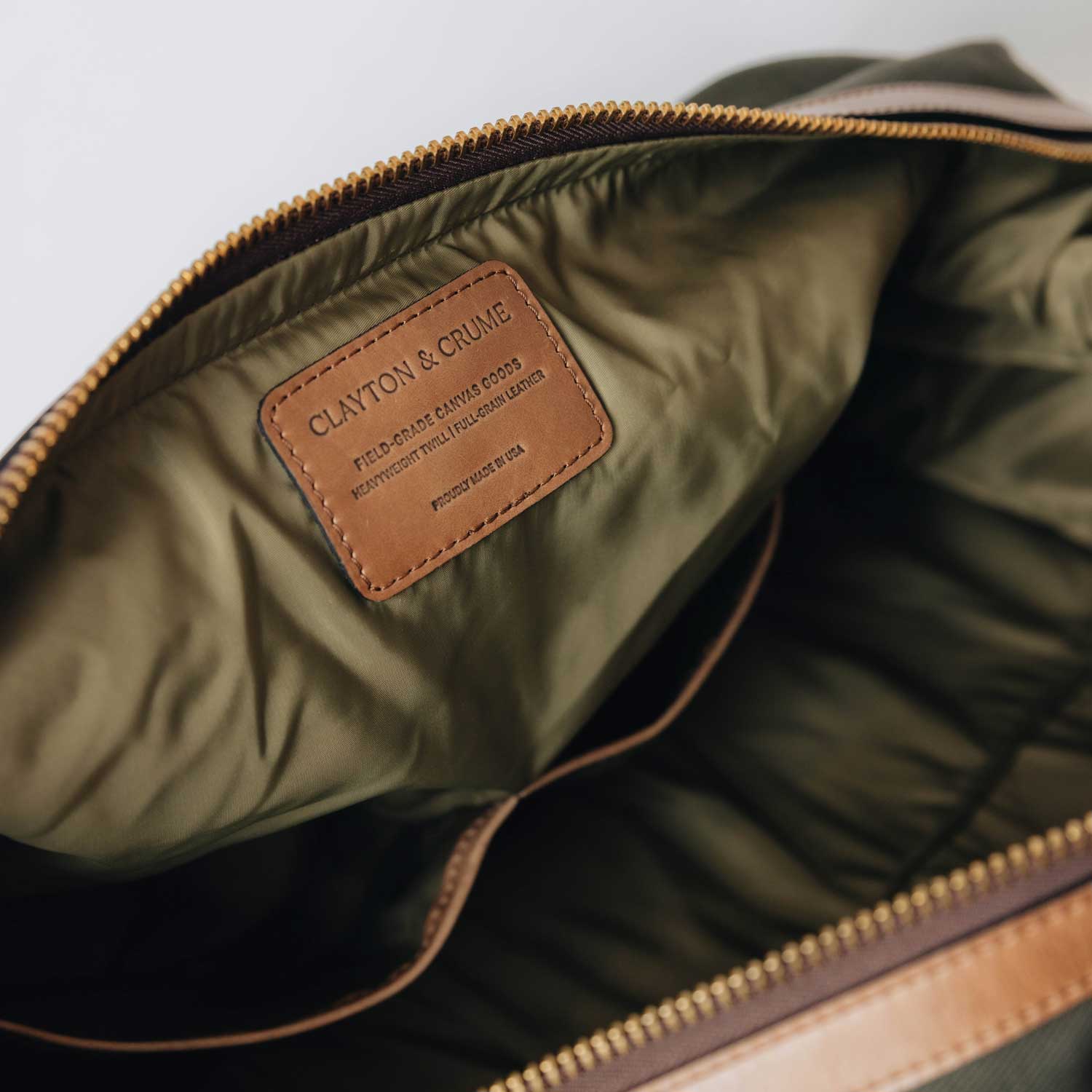 Canvas Weekender – Clayton & Crume
